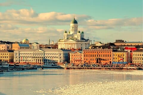 Helsinki Private walking tour by Amitylux