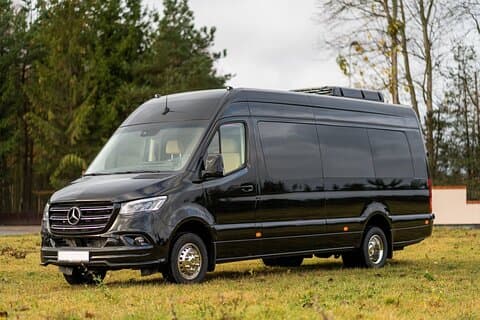 Private Transfer in Rovaniemi City by Minibus