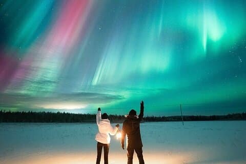 Levi: Northern Lights Pro Guaranteed - Unlimited time & mileage