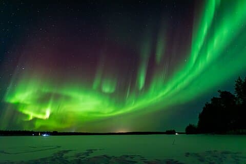 Aurora over the lake