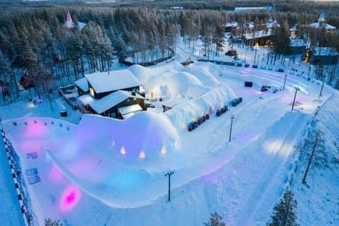 Rovaniemi: Reindeer and Husky Ride with Snowman World Tickets