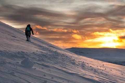 Snowshoeing Tour in Ylläs to Kesänki Fell