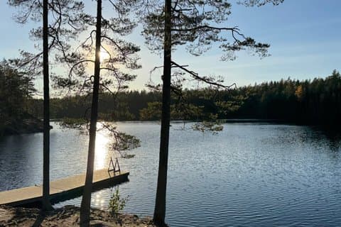 Nuuksio National Park Hike with Lunch and Pickup