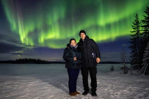 Rovaniemi: Northern Lights Hunting - Small Group & Photography