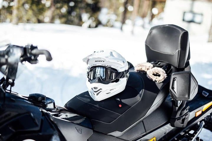 Full Day Snowmobile Safari