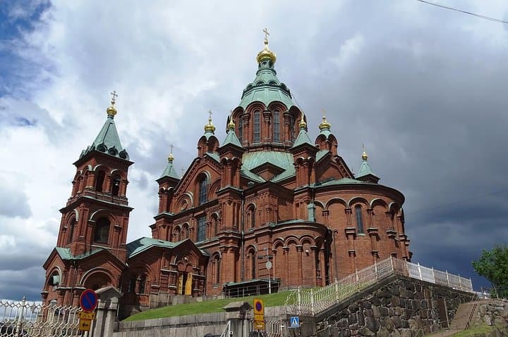 Helsinki Highlights: Cathedrals, Culture & Nordic Design