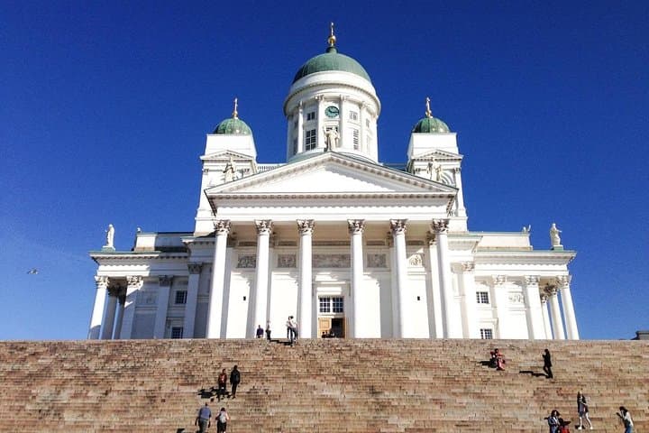 Private Tour: Helsinki Highlights and the Seurasaari Open-Air Museum
