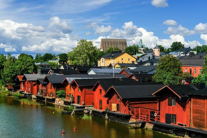 Helsinki and Medieval Porvoo Private Day Tour
