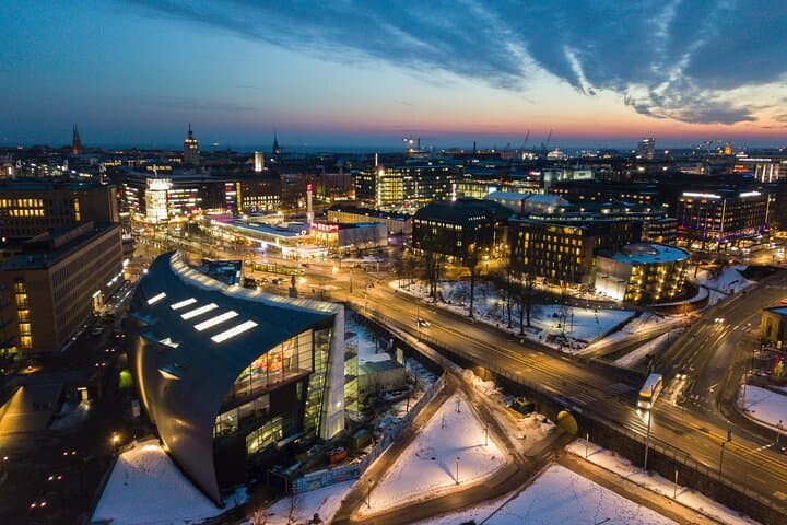 Helsinki private tour with a city planner