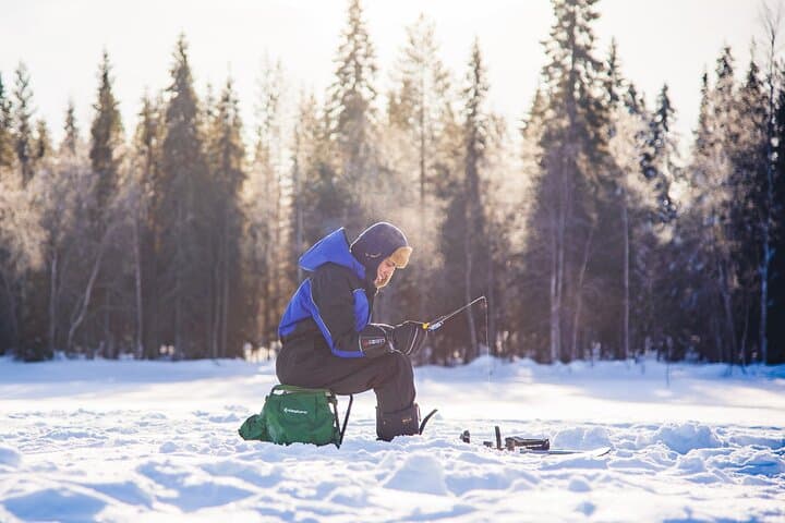 Ice Fishing Excursion with Campfire in Rovaniemi