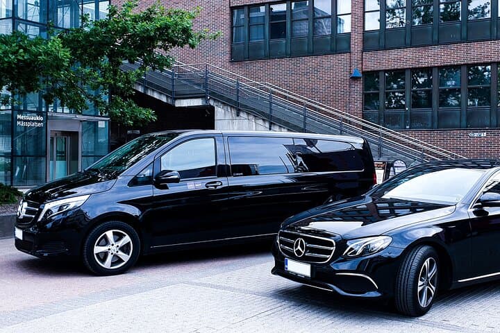 Private Airport Transfer by VIP car in Helsinki region