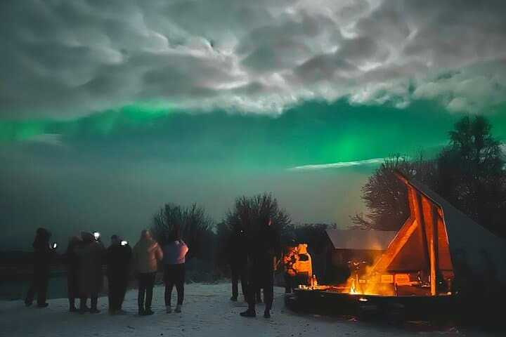 Aurora Hunt with BBQ in Rovaniemi