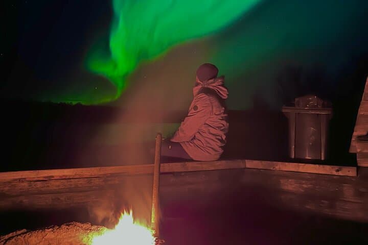 Aurora Hunt with BBQ in Rovaniemi