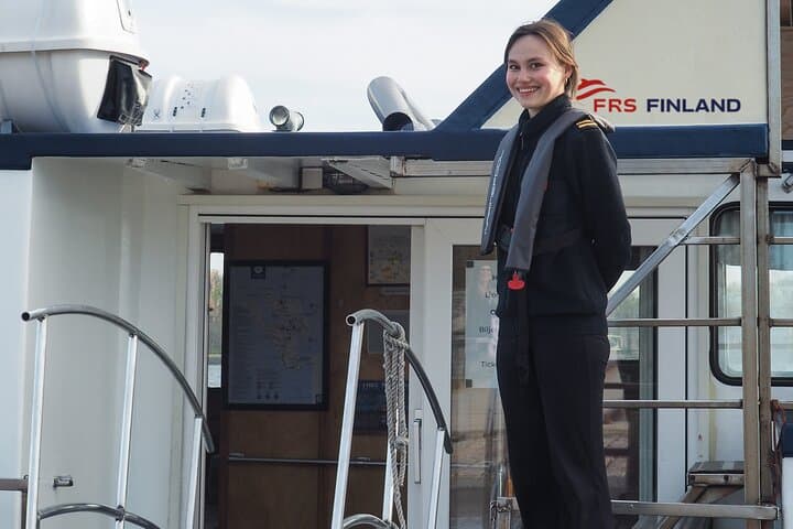 Ferry to Suomenlinna Fortress Island