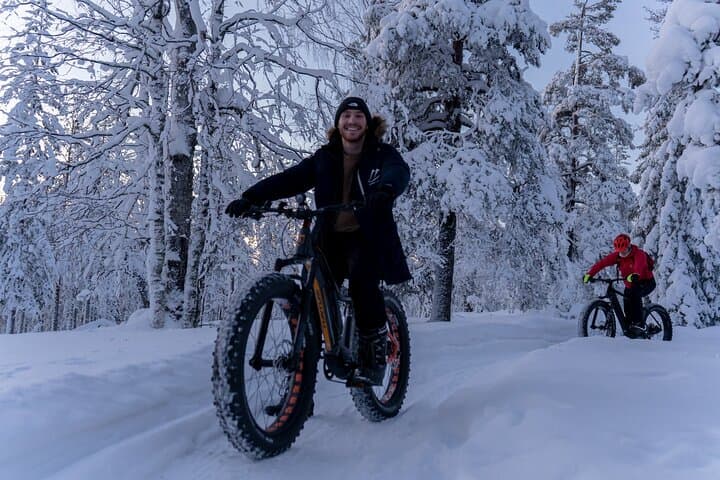 Private Electric Fatbike Tour in Winter from Rovaniemi