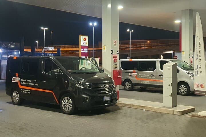Private Transfer from Helsinki Port to Helsinki Airport (HEL)