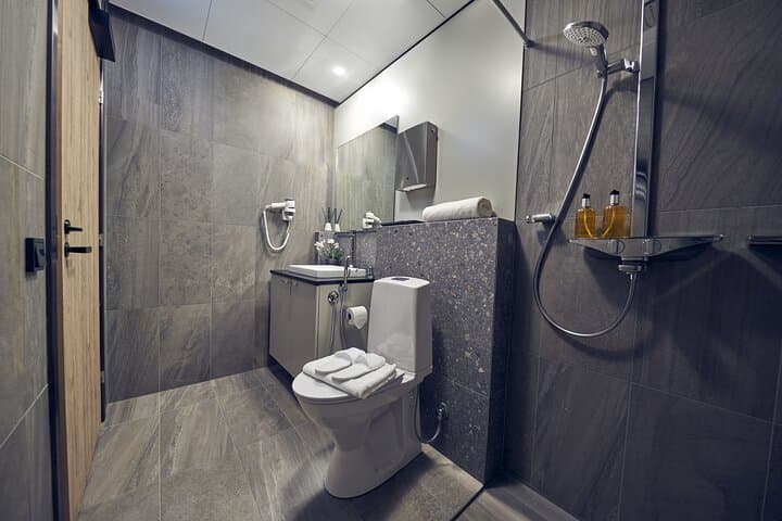 Helsinki-Vantaa Airport Plaza Premium Lounge