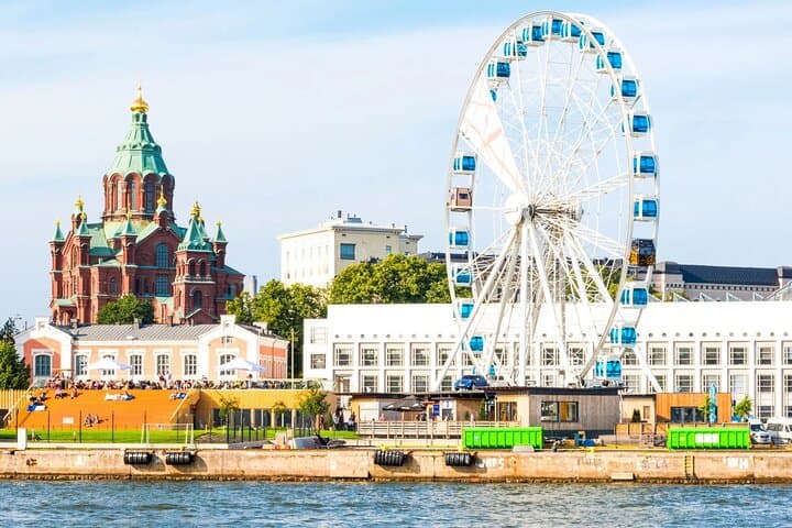 Helsinki by Yourself (4/8h) with English Chauffeur by Luxury Van