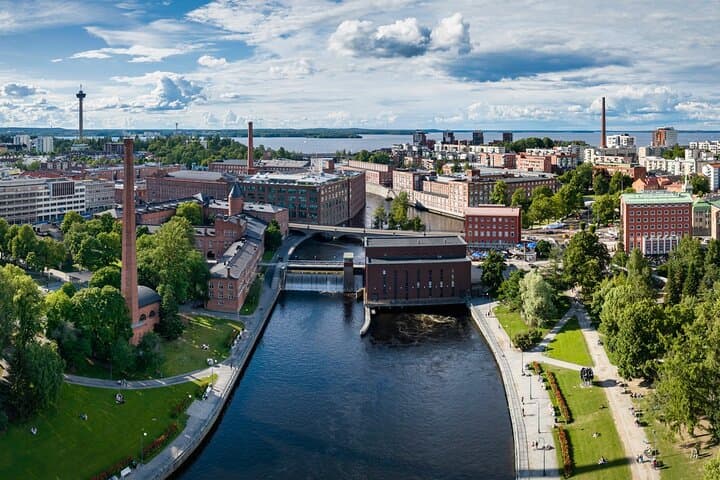 Private Cultural Tampere Walking Tour for Couples