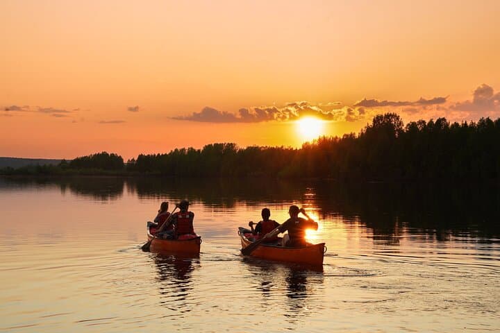 Canoe Tour under the Midnight Sun & Sunset from Rovaniemi