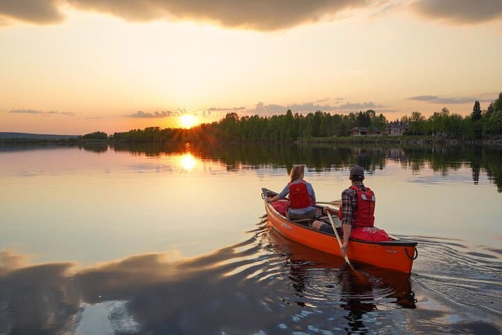 Canoe Tour under the Midnight Sun & Sunset from Rovaniemi