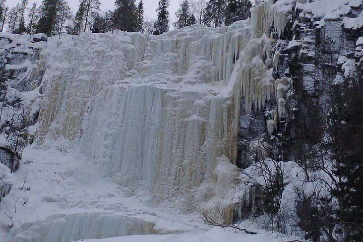 Rovaniemi Korouma Frozen Waterfalls Hiking Tour with BBQ