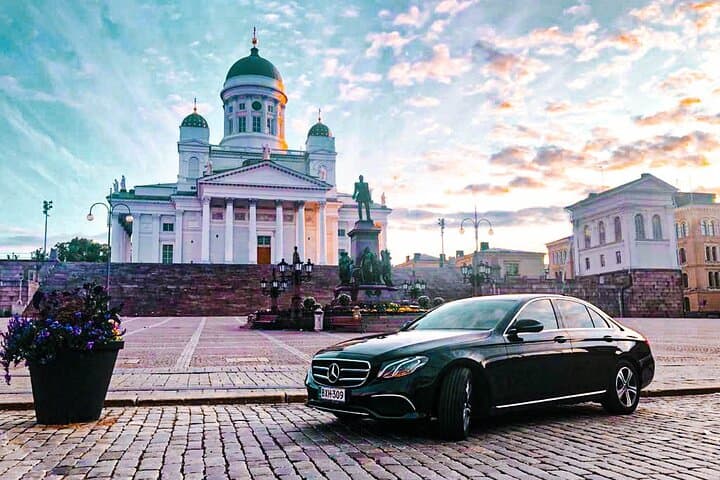Private VIP Return Transfer From Helsinki Airport to Helsinki