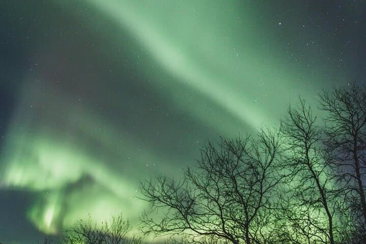 Arctic Lights In Search of Miracle