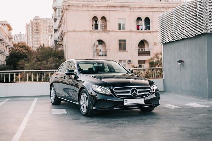 Arrival Private Transfer Helsinki airport HEL to Helsinki by Car