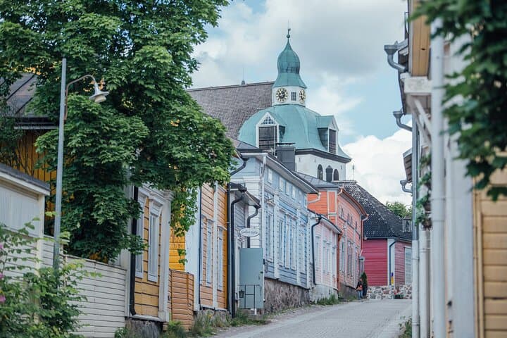 Exclusive and Private Premium Tour to Medieval Porvoo