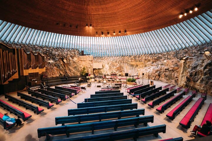 Full-Day Tour of Helsinki Landmarks and Porvoo's Old Town