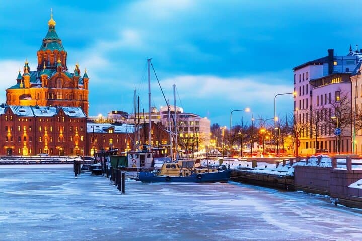 Helsinki and Porvoo Private Tour by Luxury Car with Guide