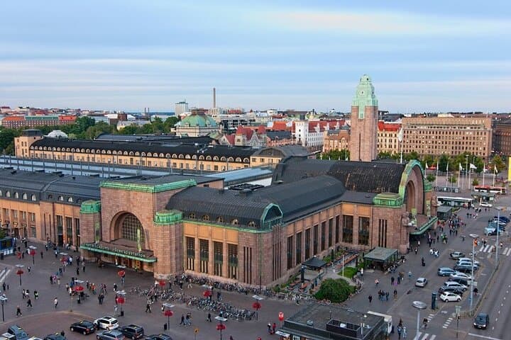 Charm of Finland VIP Tour Helsinki and Porvoo by Mercedes V+Guide