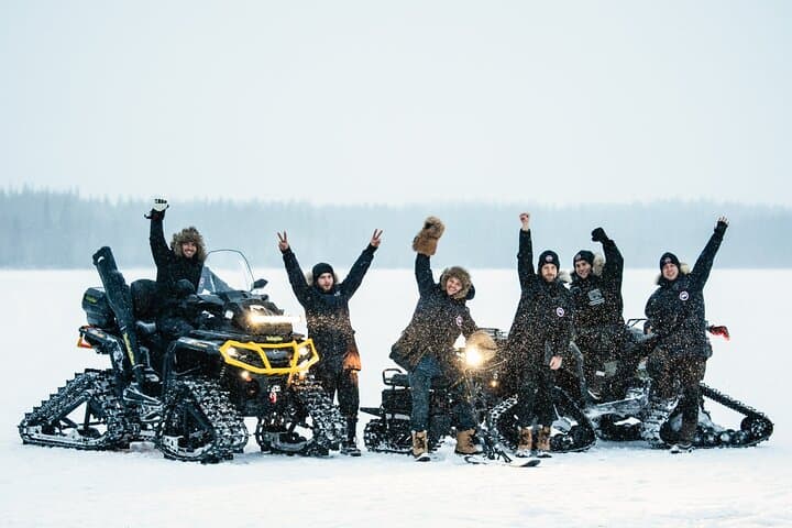 INTO THE WILD: PRIVATE SAFARI & Lunch by the Fire in Glass Igloo*