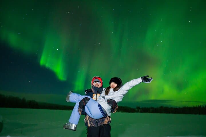 Rovaniemi: Private Aurora Tour with Guaranteed Sightings