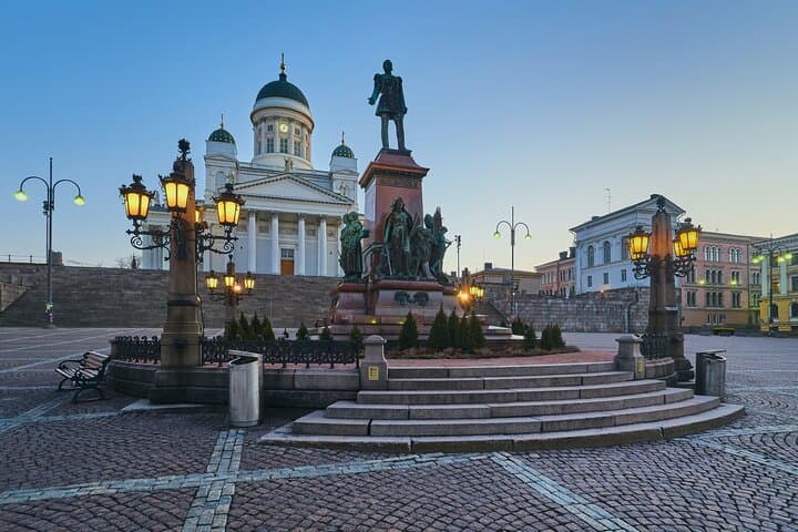 Full-Day Tour of Helsinki Landmarks and Porvoo's Old Town