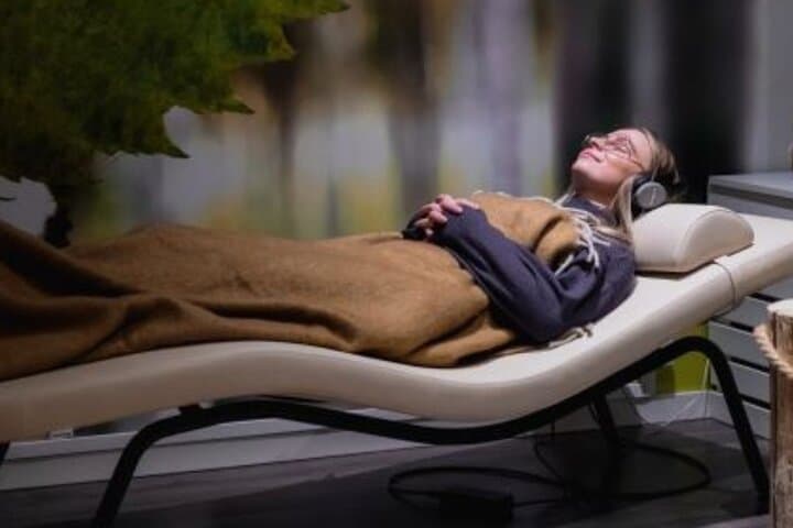 Rovaniemi: Insider Relaxing Floating and Neurosonic Experience