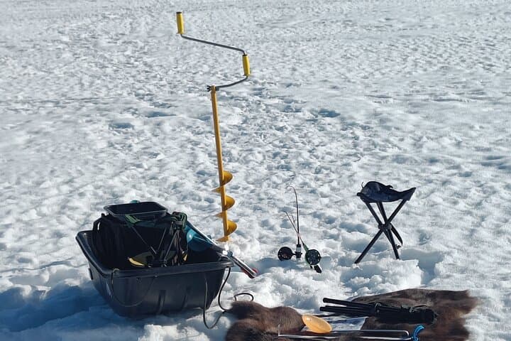 Arctic Immersion: Full-day Snowshoeing and Ice Fishing (Private)