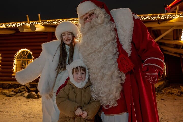 Rovaniemi Santa Claus Village Husky and Reindeer Tour VIP VAN