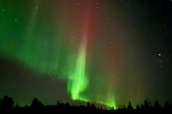 FAMILY FRIENDLY Aurora tour by minivan