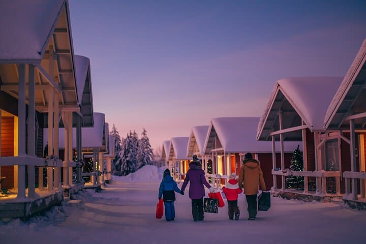 Private Full-Day Trip to Santa Claus Village from Levi