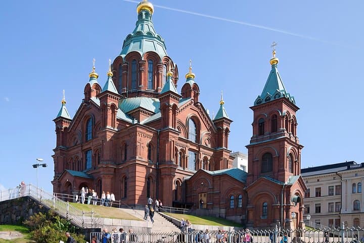 Helsinki City Highlights & Porvoo Old Town Heritage Guided Tour