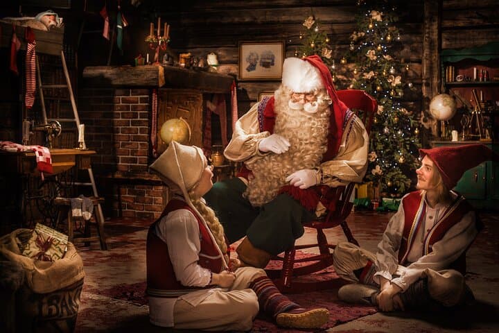 Private Full-Day Trip to Santa Claus Village from Levi