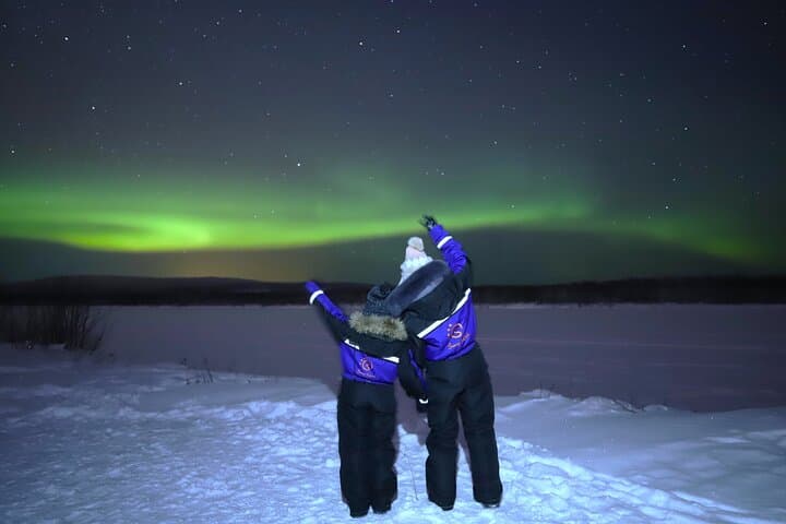 Aurora Borealis Trip in Lapland Lakeside