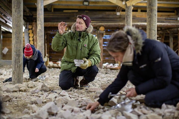 Winter Amethyst Mine Experience in Lapland