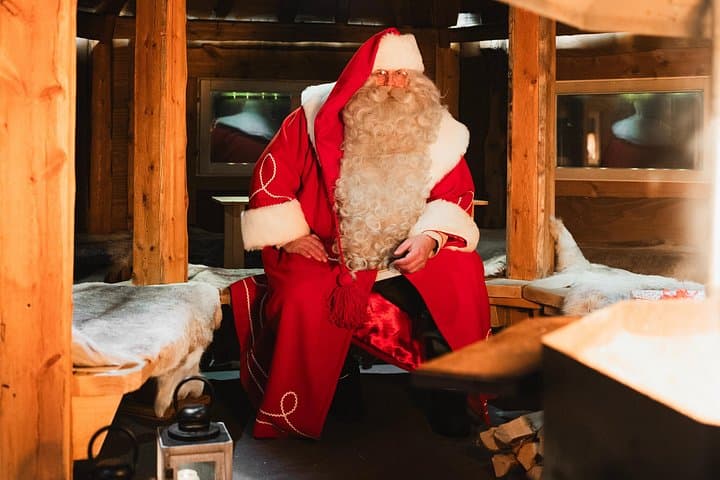 Experience to Meet Santa Claus at your Accommodation