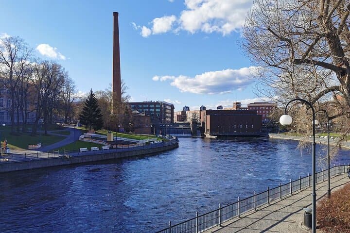 Tampere Private Walking Tour with a Local