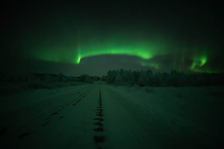 Coffee under Northern Lights and Photo Rovaniemi