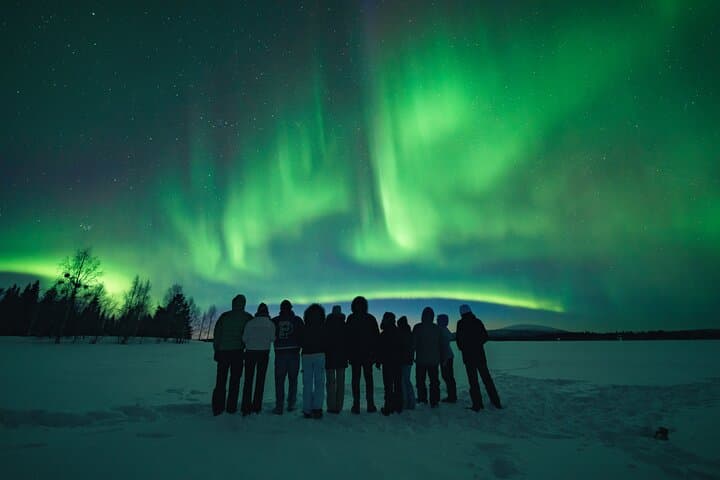 Rovaniemi: Private Aurora Hunt with Money Back Guarantee