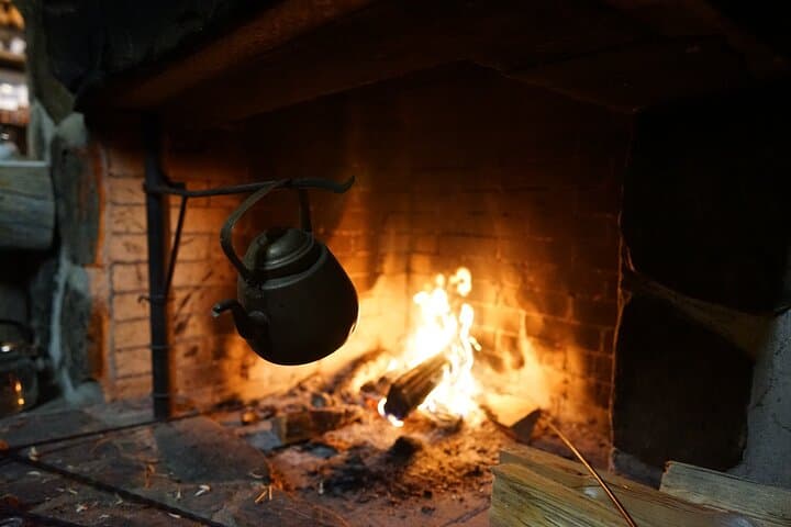 Smoked Salmon and Sauna Experience in Lappish Wilderness